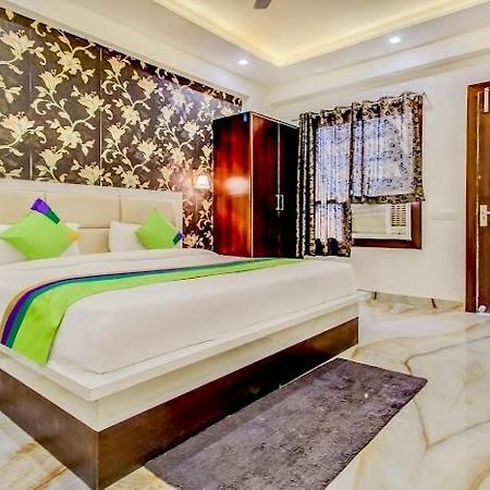 Hotel Golden Door Mathura Dış mekan fotoğraf
