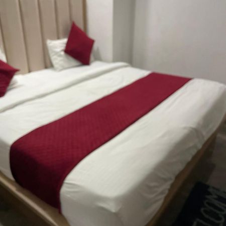 Hotel Golden Door Mathura Dış mekan fotoğraf